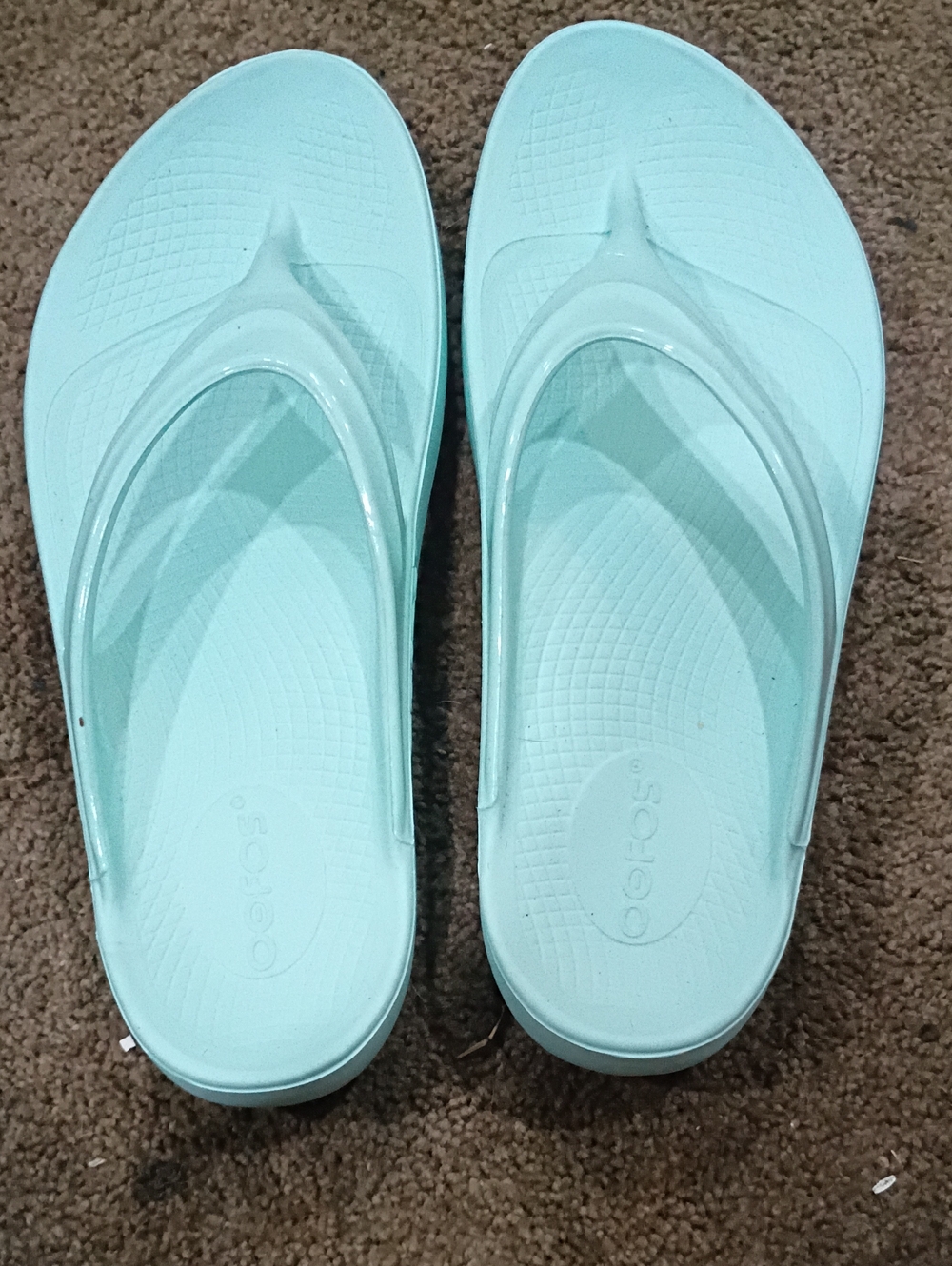 OOFOS Women's Sandals in Light Teal